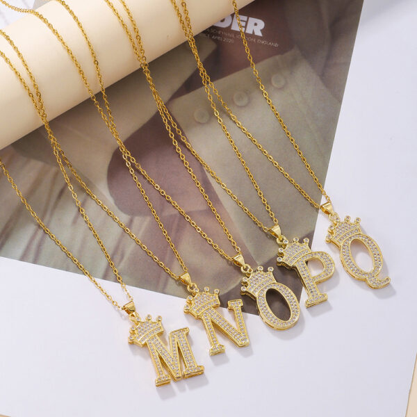 1PCS Fashionable Gold Diamond Crown Uppercase Letter Popular Penda